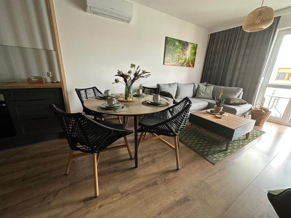 Apartament 28 W Dolinie Baryczy - 5D Apartamenty Milicz Buitenkant foto